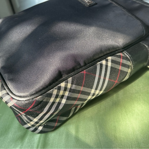 Burberry Black Label Nova Pattern Crossbody - Picture 7 of 12